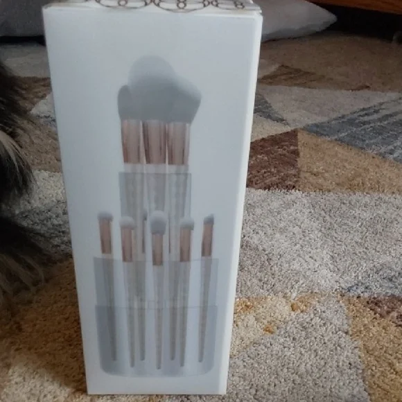 Cala Candle Couture Makeup Brush Set - Picture 3 of 4